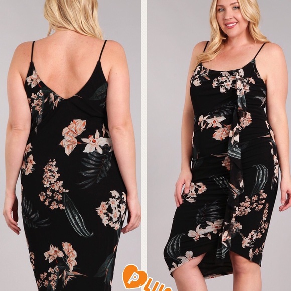 🌻Plus size floral dress🌻 - Picture 5 of 5